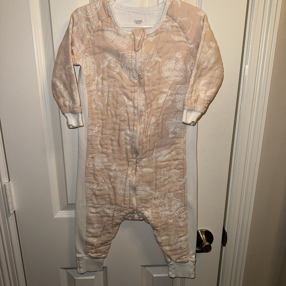 Nestdesigns Raglan Bamboo Long Sleep Sleep Suit Size 90 18mo-2.5T Tog‎ 0.6 Fruit